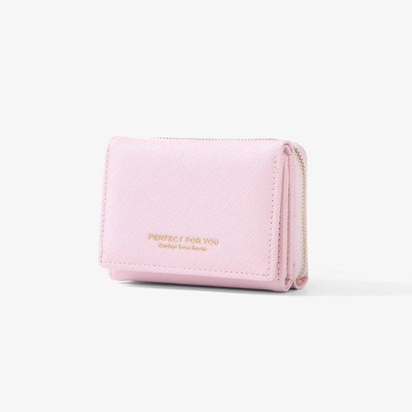 Minimalist Contemporary Small Wallet for Women - Picture 4 of 16